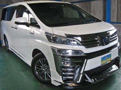 TOYOTA VELLFIRE