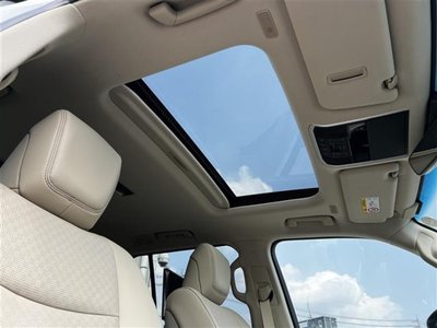 TOYOTA LAND CRUISER 300 - 5