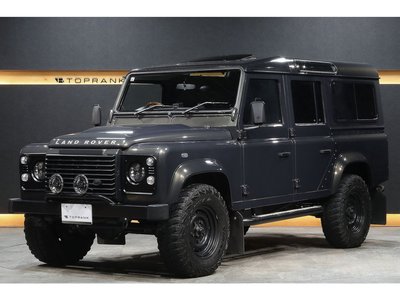 LAND ROVER DEFENDER - 1