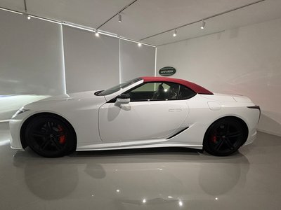 LEXUS LC CONVERTIBLE - 7