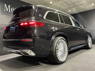 صورة 10 لـ 2026 Mercedes-BENZ GLS MAYBACH