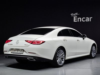 MERCEDES-BENZ CLS - 4