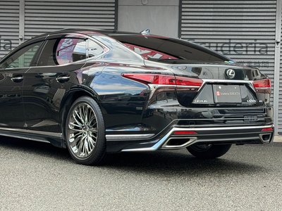 LEXUS LS - 10