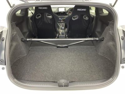 2023 Toyota GR YARIS 照片 36