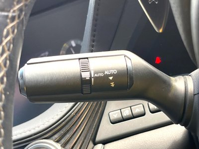2018 Lexus LS thumbnail 49