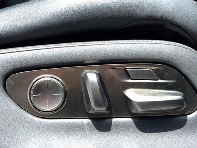 2018 Lexus LS thumbnail 46