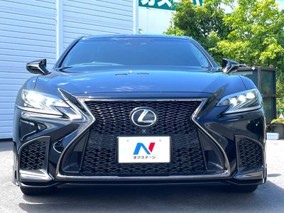 2018 Lexus LS thumbnail 16