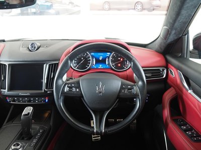 MASERATI LEVANTE - 10