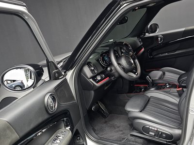 MINI COUNTRYMAN - 10