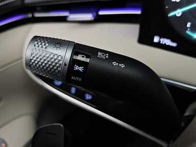 2024 Genesis GV70 — миниатюра 30