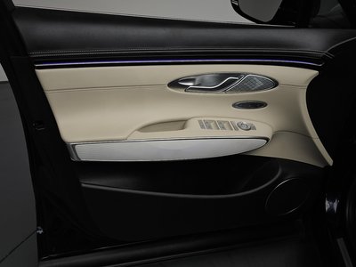 2024 Genesis GV70 — миниатюра 14