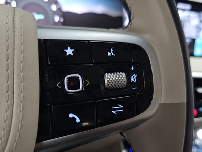 2024 Genesis GV70 — миниатюра 31