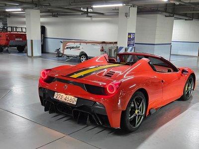 FERRARI 458 - 5