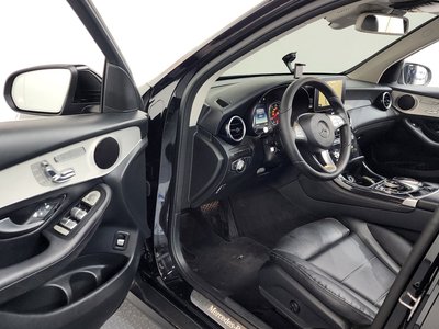 MERCEDES-BENZ GLC - 10