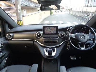 MERCEDES-BENZ V-CLASS - 4