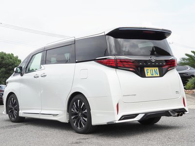 2023 TOYOTA ALPHARD photo 6