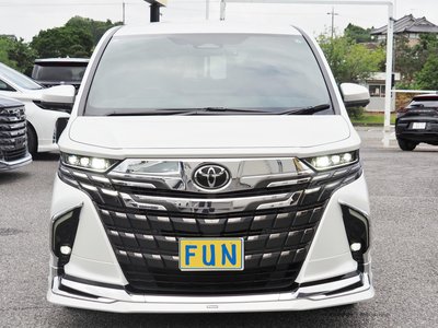 2023 TOYOTA ALPHARD photo 2