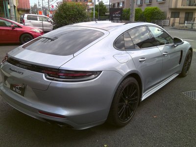 PORSCHE PANAMERA - 5
