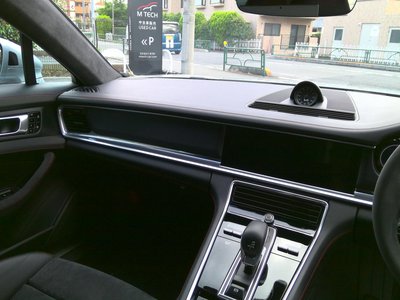 PORSCHE PANAMERA - 10