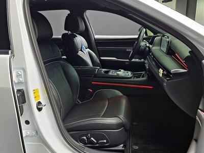 صورة 10 لـ 2022 Genesis G90 (RS4)