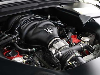 صورة 5 لـ 2016 Maserati GRANTURISMO