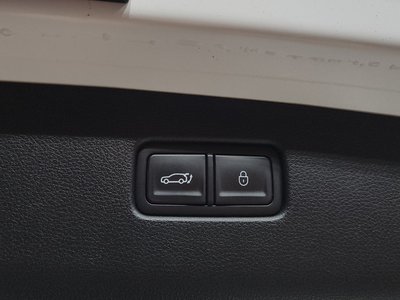 صورة مصغرة 23 لـ 2022 Genesis GV70