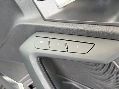 صورة مصغرة 25 لـ 2024 AUDI RS3 SEDAN