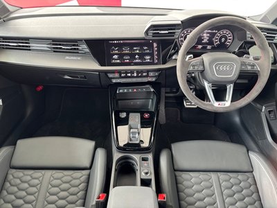 صورة 3 لـ 2024 AUDI RS3 SEDAN