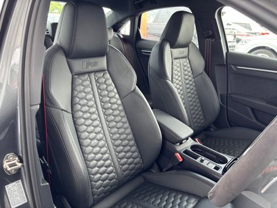صورة مصغرة 19 لـ 2024 AUDI RS3 SEDAN