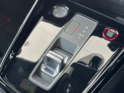 صورة مصغرة 39 لـ 2024 AUDI RS3 SEDAN