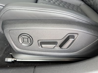 صورة مصغرة 16 لـ 2024 AUDI RS3 SEDAN