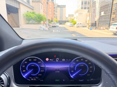 2024 Mercedes-BENZ EQE 缩略图 16