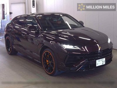 LAMBORGHINI URUS - 1