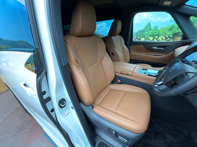 TOYOTA VELLFIRE - 8