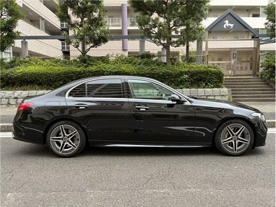 صورة 8 لـ 2023 MERCEDES-BENZ C-CLASS