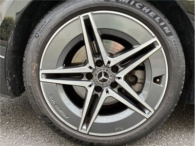 صورة 4 لـ 2023 MERCEDES-BENZ C-CLASS