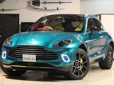 ASTON MARTIN DBX - 1