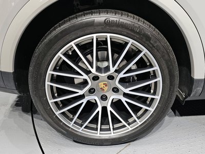 PORSCHE CAYENNE - 6