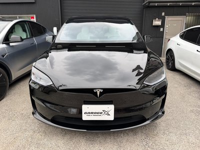 TESLA MODEL X - 4