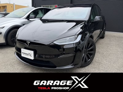 TESLA MODEL X - 1
