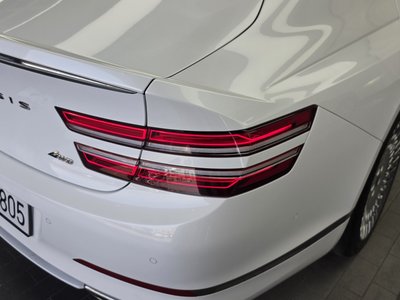 GENESIS G80 (RG3) - 10