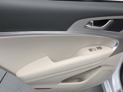 2023 Genesis THE NEW G70 缩略图 16