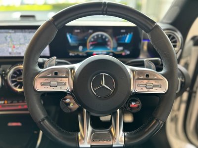صورة 9 لـ 2021 Mercedes-BENZ CLA AMG