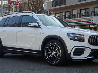 MERCEDES-BENZ GLB AMG - 3