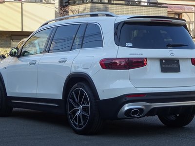 MERCEDES-BENZ GLB AMG - 6