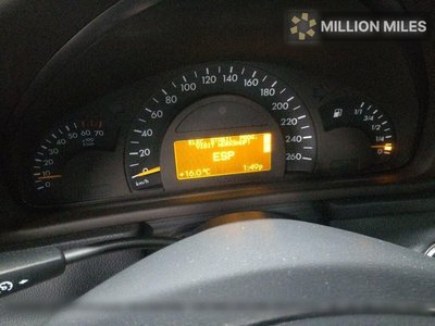 MERCEDES-BENZ C-CLASS - 6