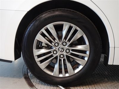 2024 Toyota ALPHARD 缩略图 30