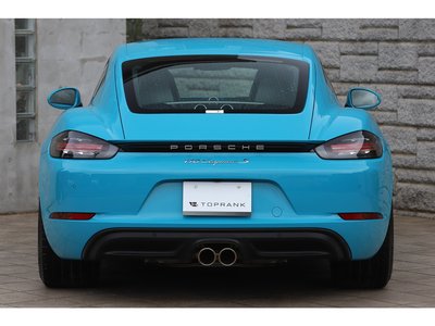 صورة 9 لـ 2020 Porsche 718
