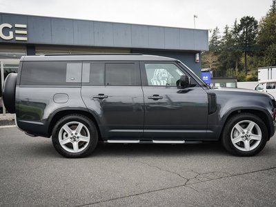 LAND ROVER DEFENDER - 8