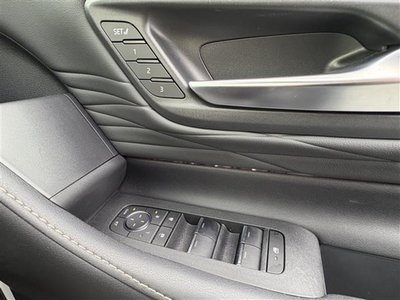 TOYOTA ALPHARD - 10
